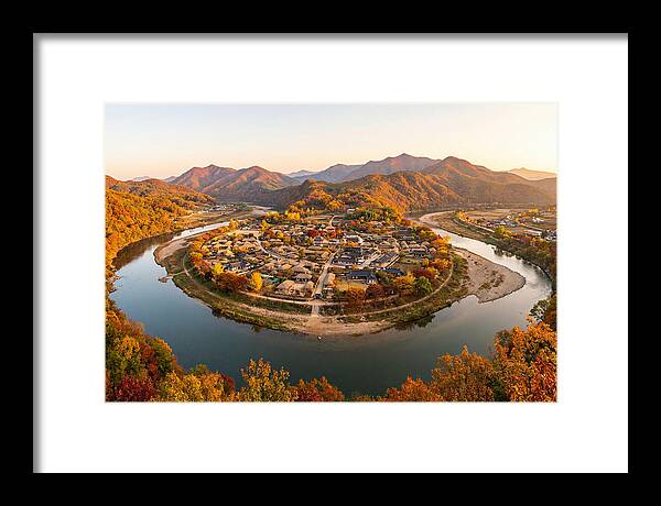 Hahoe Village From Buyongdae Cliff