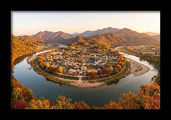 Hahoe Village From Buyongdae Cliff