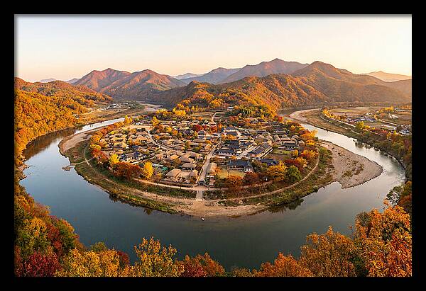 Hahoe Village From Buyongdae Cliff
