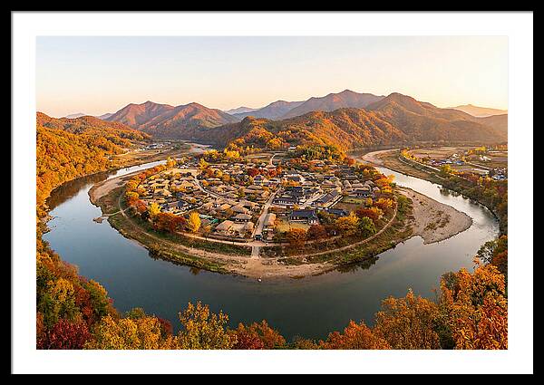 Hahoe Village From Buyongdae Cliff