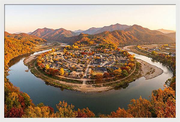 Hahoe Village From Buyongdae Cliff