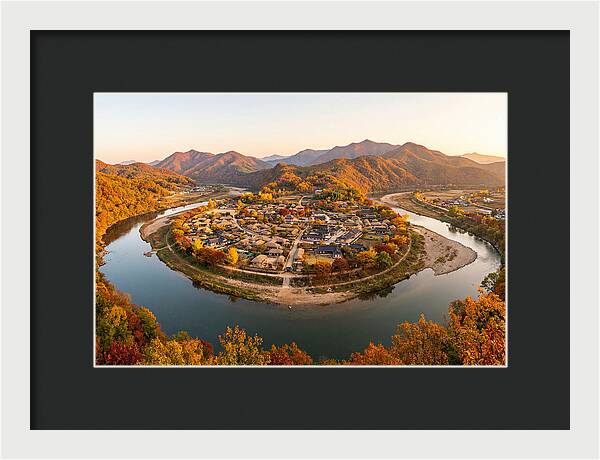 Hahoe Village From Buyongdae Cliff