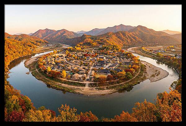 Hahoe Village From Buyongdae Cliff