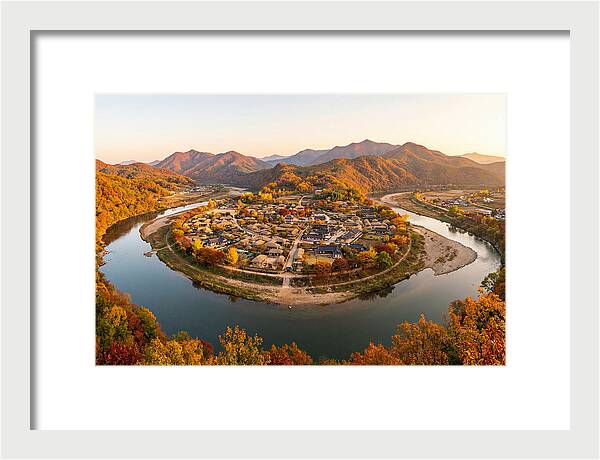 Hahoe Village From Buyongdae Cliff