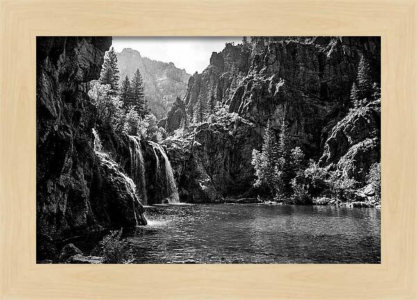 Hanging Lake Serenity