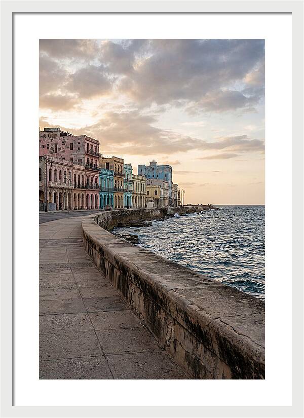 Havanas Colorful Seaside Charm