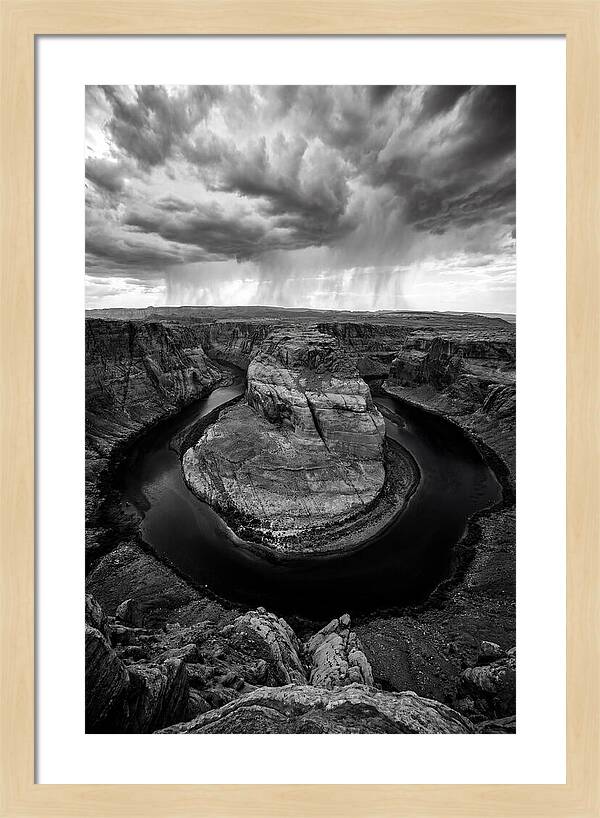 Horseshoe Bends Majestic Curves