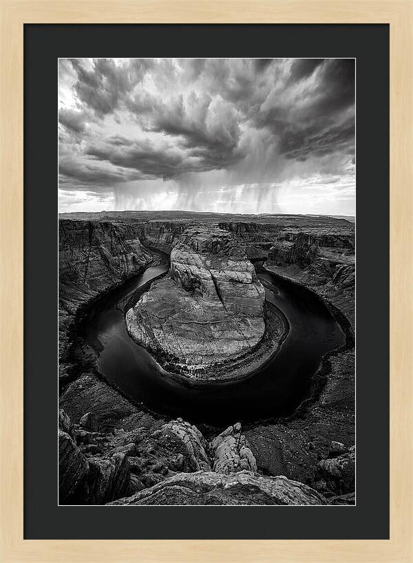 Horseshoe Bends Majestic Curves