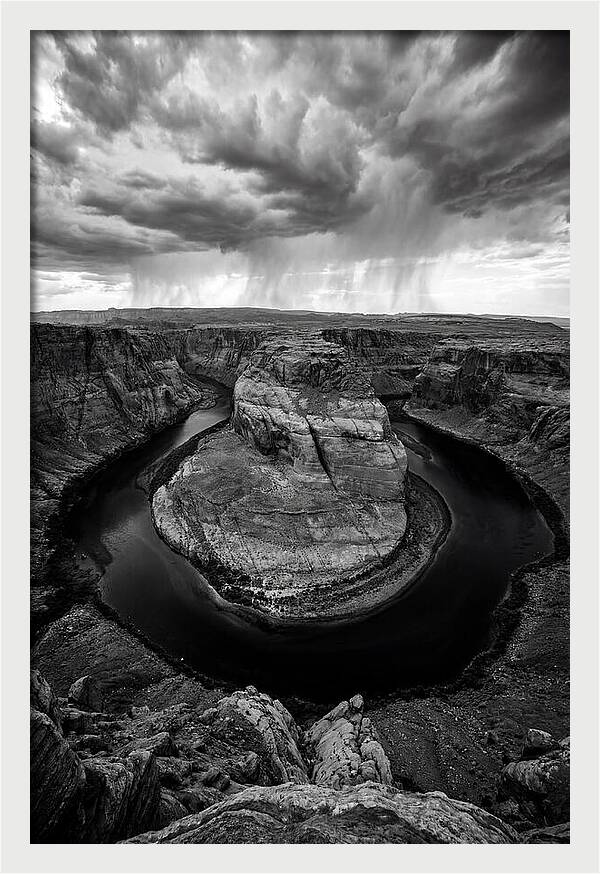 Horseshoe Bends Majestic Curves