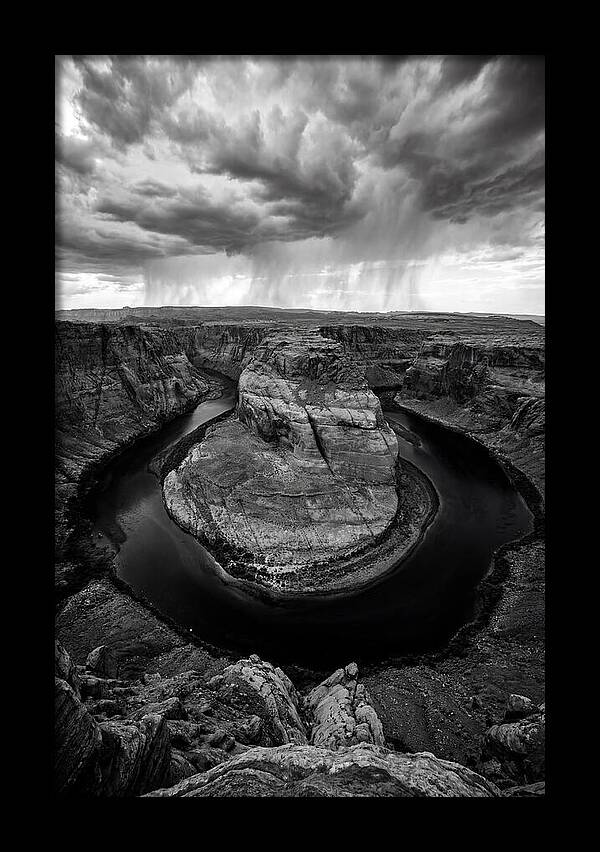 Horseshoe Bends Majestic Curves