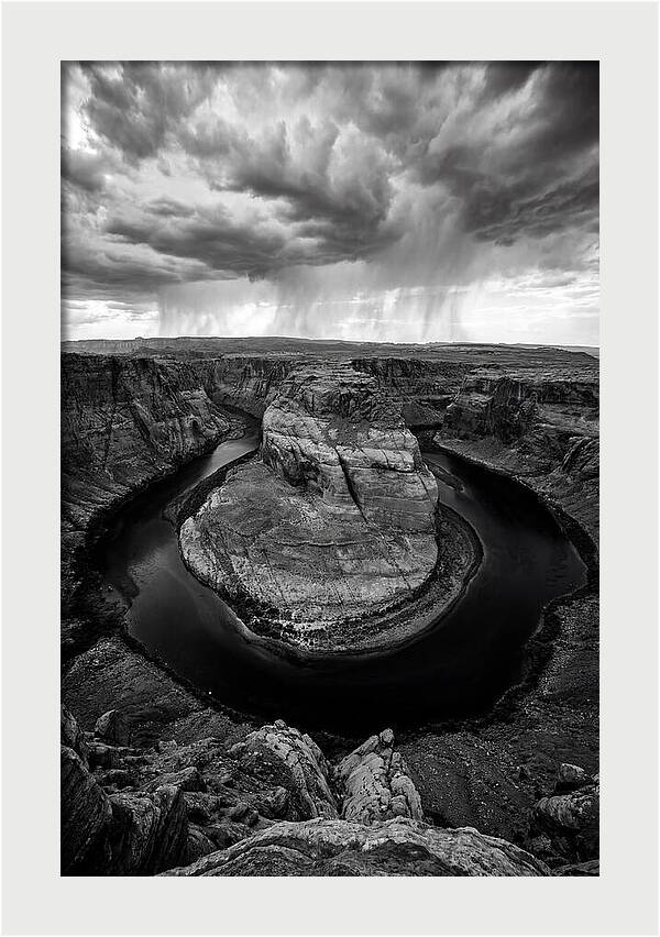 Horseshoe Bends Majestic Curves