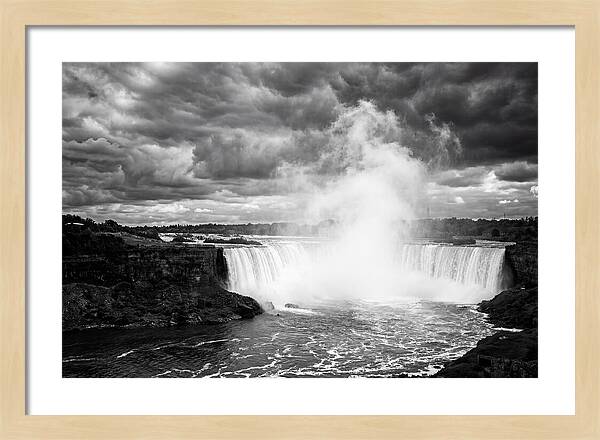 Horseshoe Falls In Monochrome