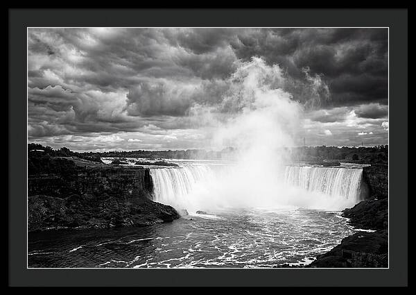 Horseshoe Falls In Monochrome