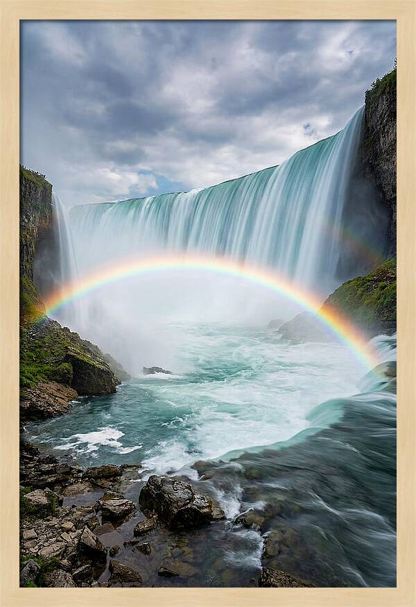 Horseshoe Falls Under Rainbow