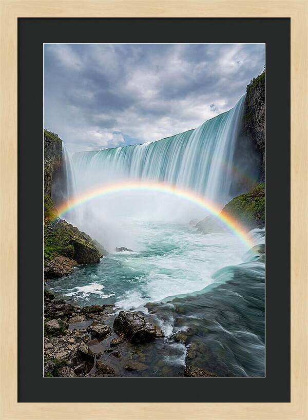 Horseshoe Falls Under Rainbow