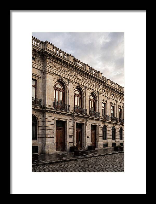 Hotel Du Pont Facade