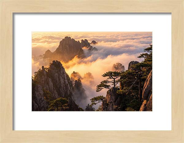 Huangshan Sunrise Over Clouds