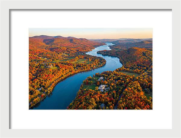 Hudson River Valley In Autumn