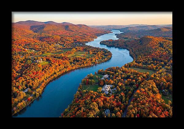 Hudson River Valley In Autumn