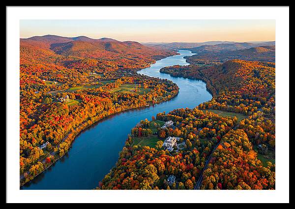 Hudson River Valley In Autumn