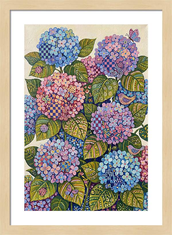 Hydrangea Delight In Folk Style