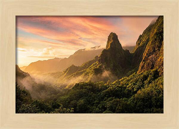 Iao Needle At Sunrise