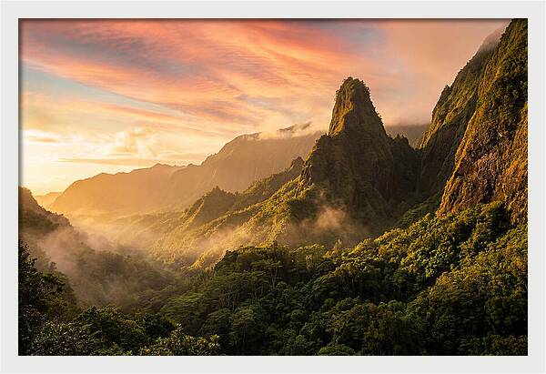 Iao Needle At Sunrise