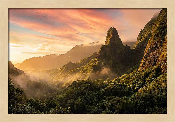 Iao Needle At Sunrise