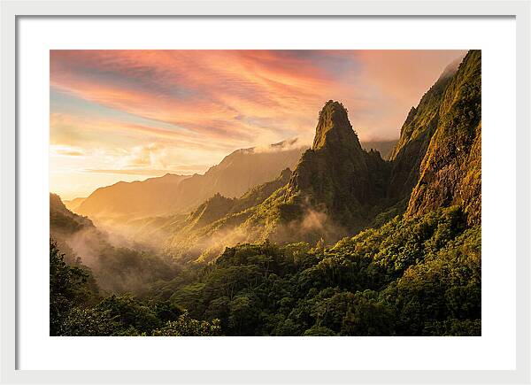 Iao Needle At Sunrise
