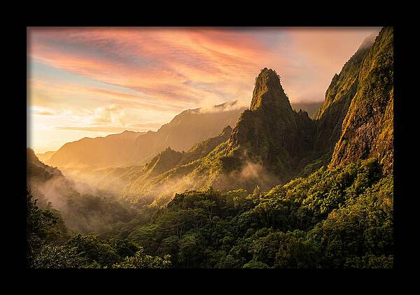 Iao Needle At Sunrise