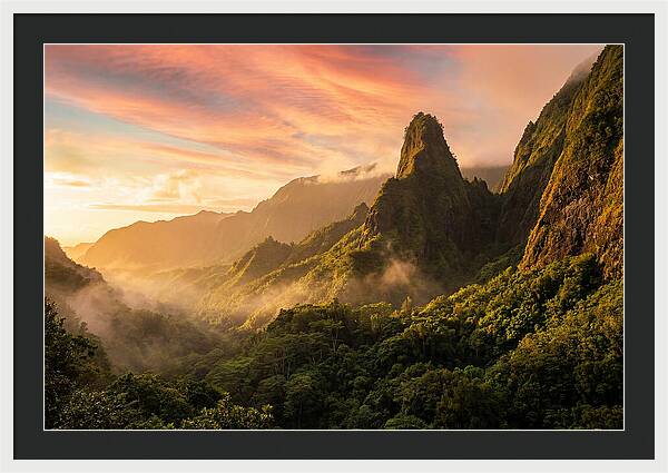 Iao Needle At Sunrise