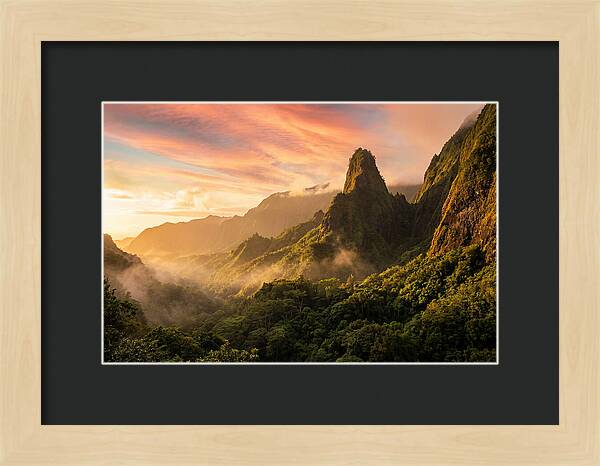 Iao Needle At Sunrise
