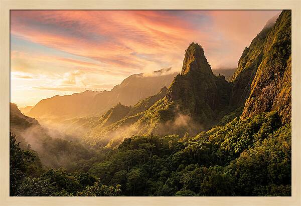 Iao Needle At Sunrise