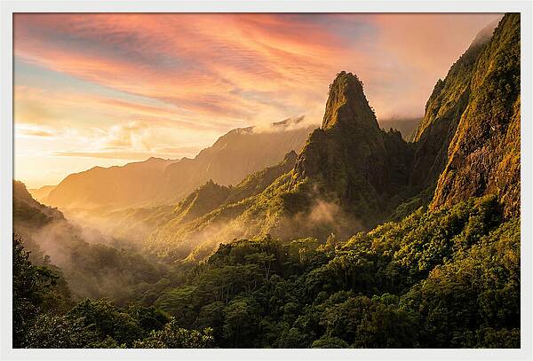 Iao Needle At Sunrise