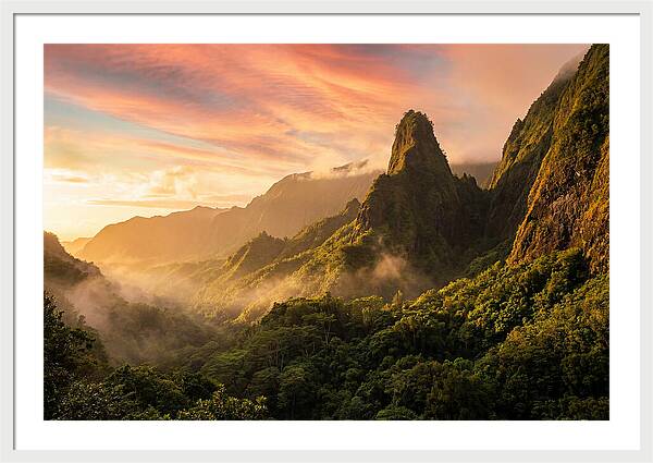 Iao Needle At Sunrise