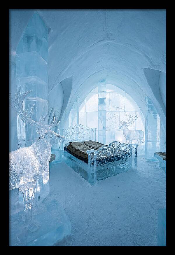 Ice Sculpture Room Serenity