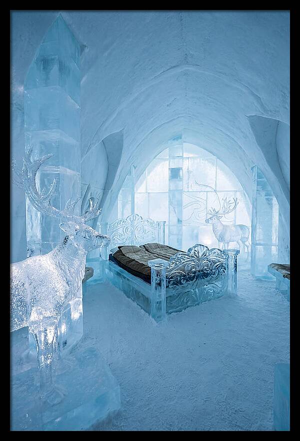 Ice Sculpture Room Serenity