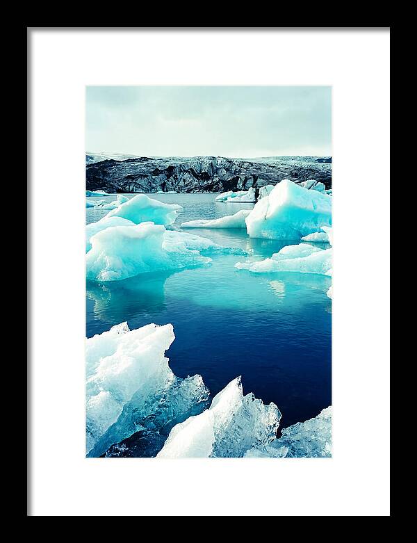 Icelands Glacial Serenity
