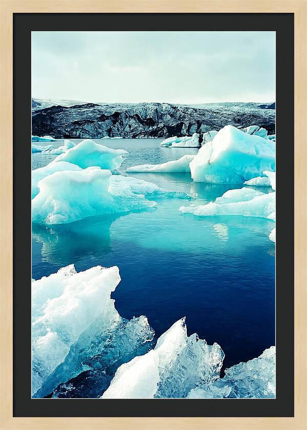 Icelands Glacial Serenity