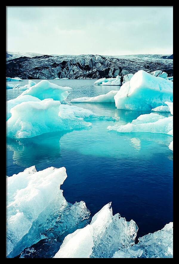 Icelands Glacial Serenity