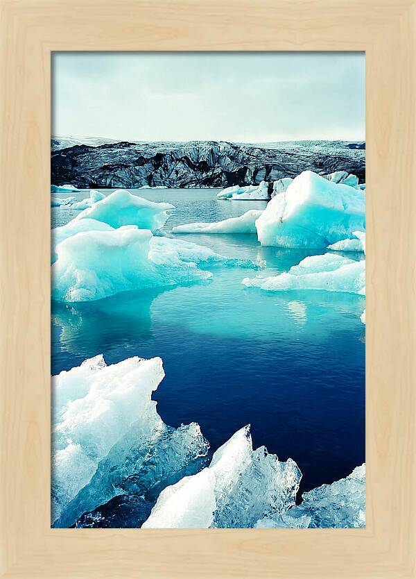 Icelands Glacial Serenity