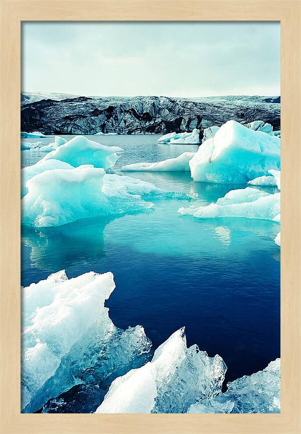 Icelands Glacial Serenity