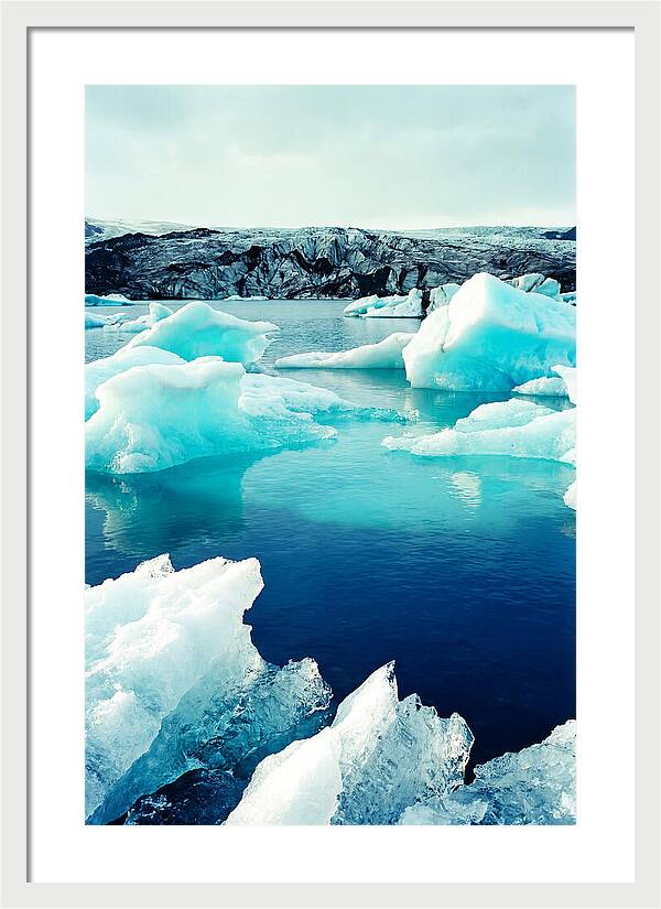 Icelands Glacial Serenity