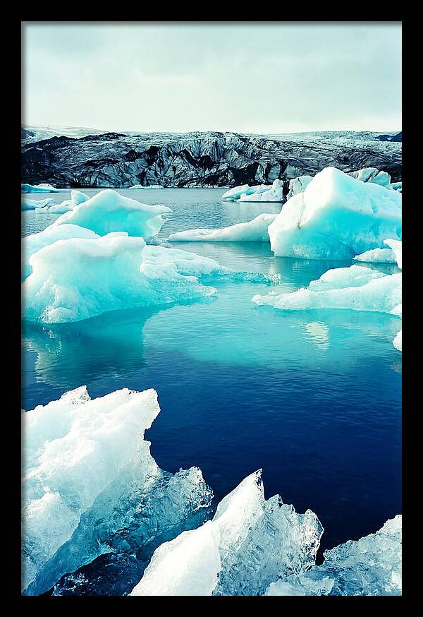 Icelands Glacial Serenity