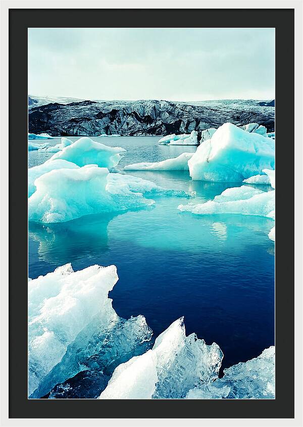 Icelands Glacial Serenity