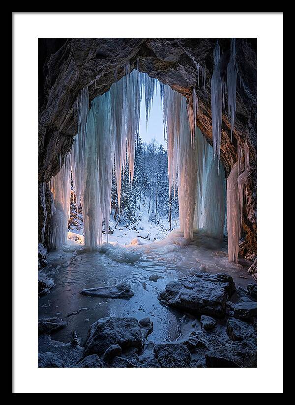 Icicle Cave Entrance