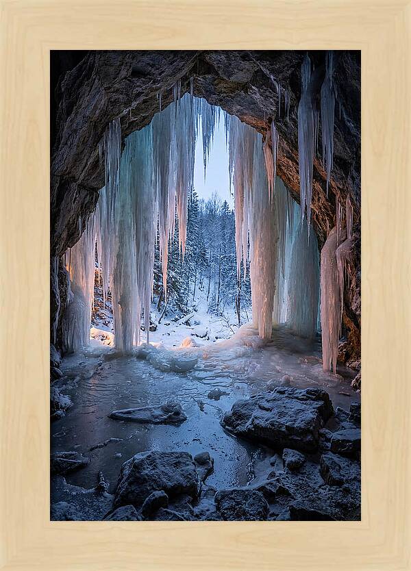 Icicle Cave Entrance