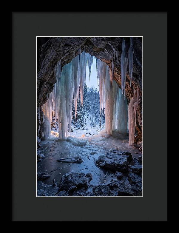Icicle Cave Entrance