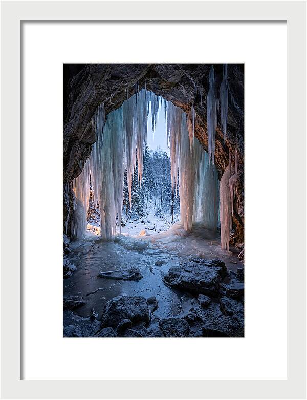 Icicle Cave Entrance