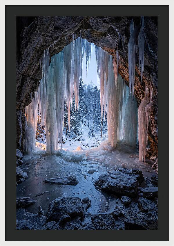 Icicle Cave Entrance